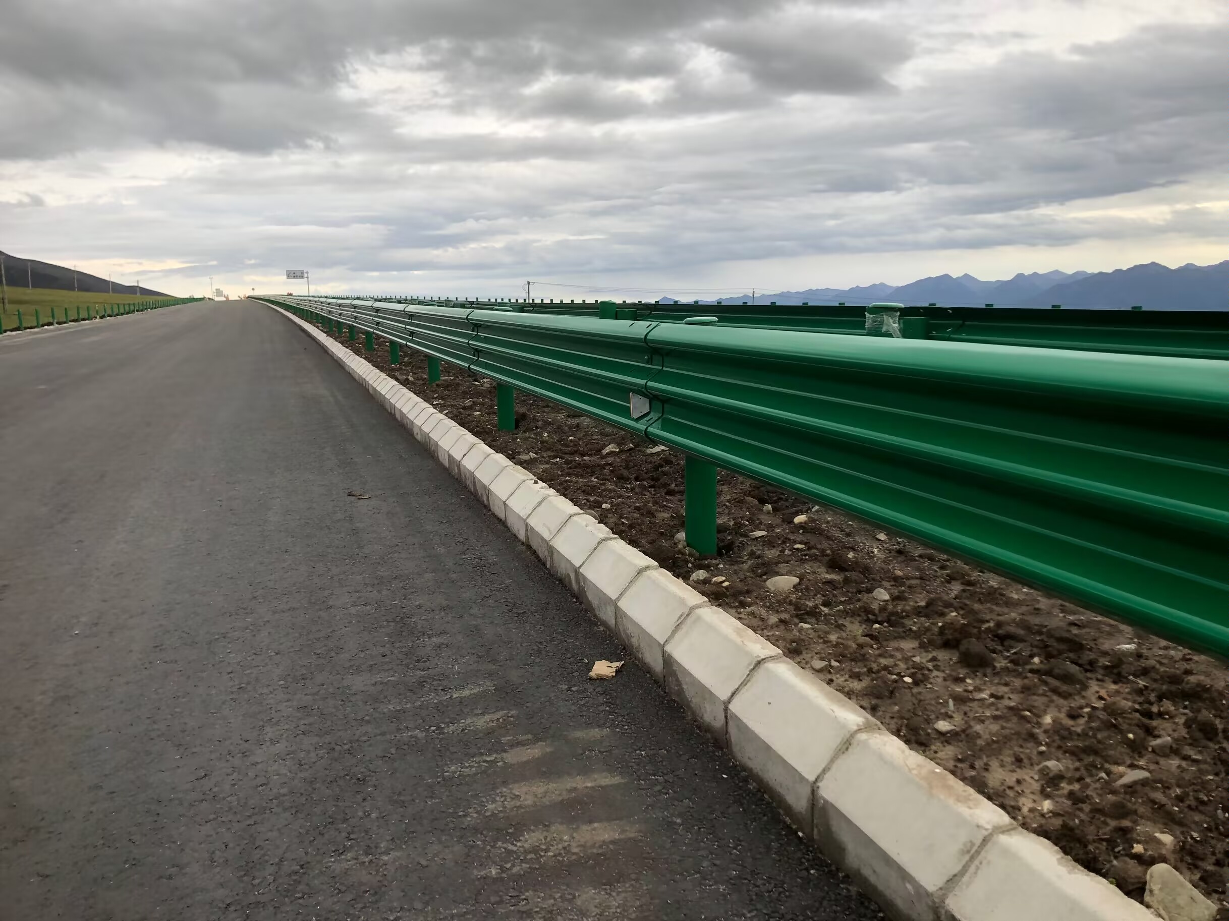 冕宁县乡村公路波形护栏双波波形护栏 - 推荐